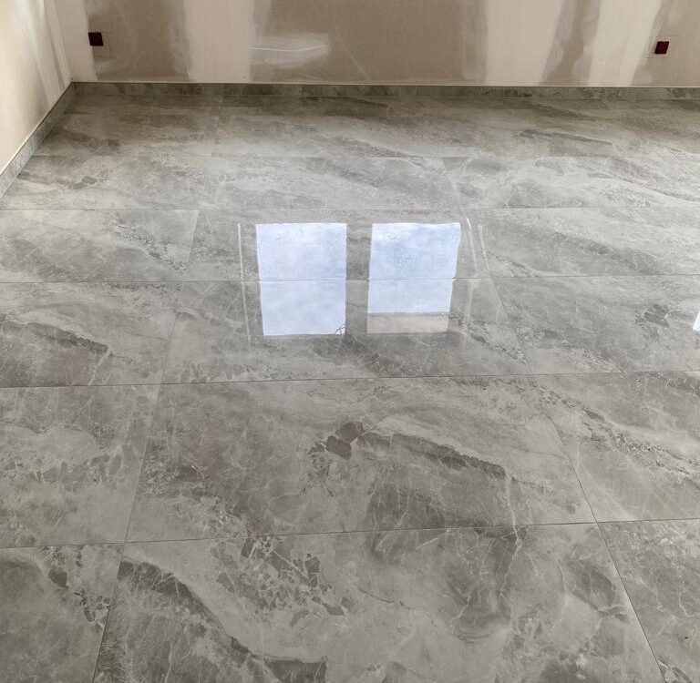 Carrelage pose finition
